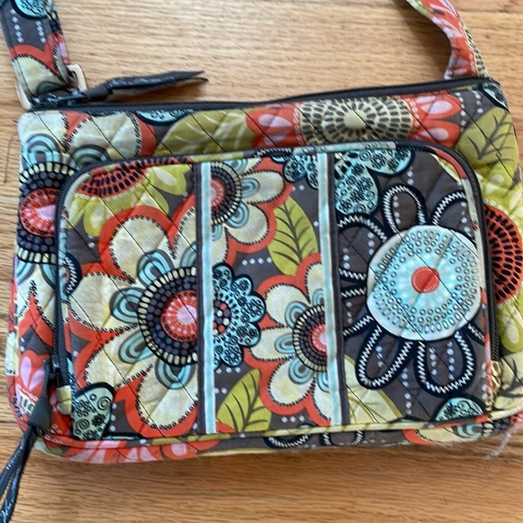 Vera Bradley Cross Body Bag - Picture 2 of 4